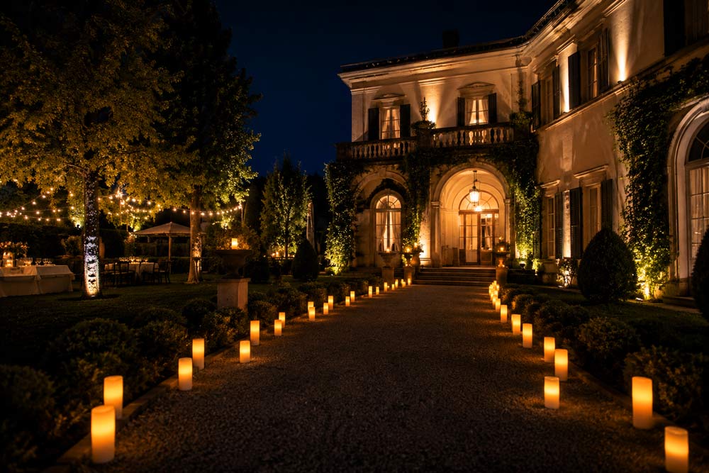 Noleggio candele LED per eventi privati e matrimoni